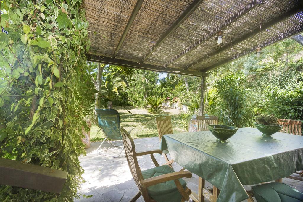 Villa Monserrato - Goelba Porto Azzurro Exterior foto
