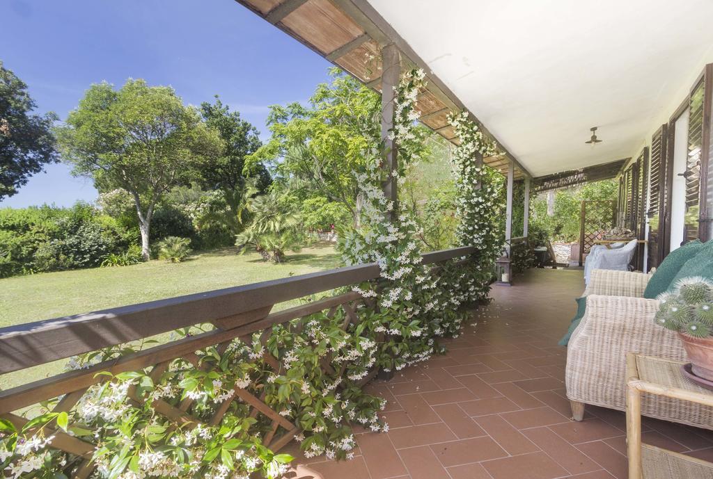 Villa Monserrato - Goelba Porto Azzurro Exterior foto
