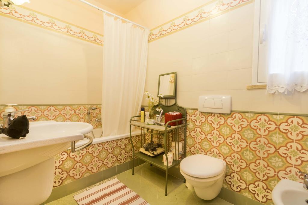 Villa Monserrato - Goelba Porto Azzurro Zimmer foto