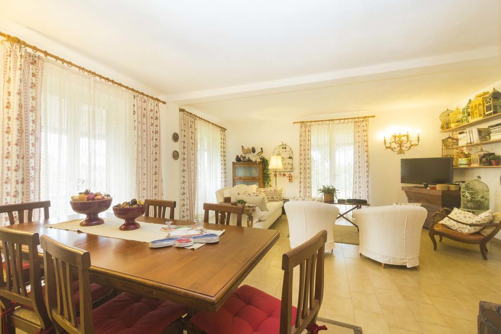 Villa Monserrato - Goelba Porto Azzurro Zimmer foto