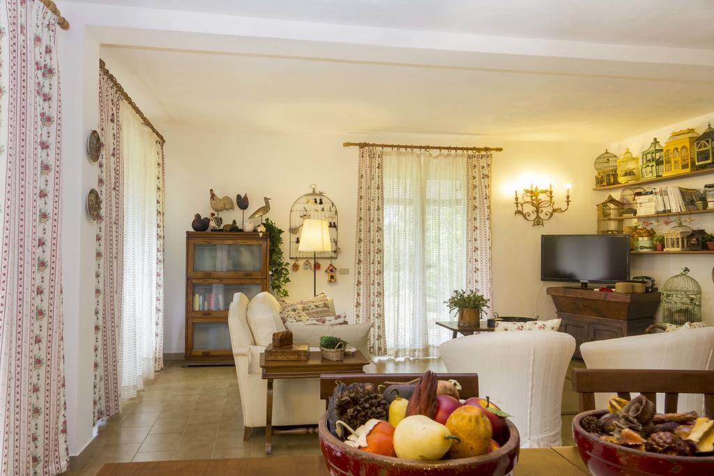 Villa Monserrato - Goelba Porto Azzurro Zimmer foto